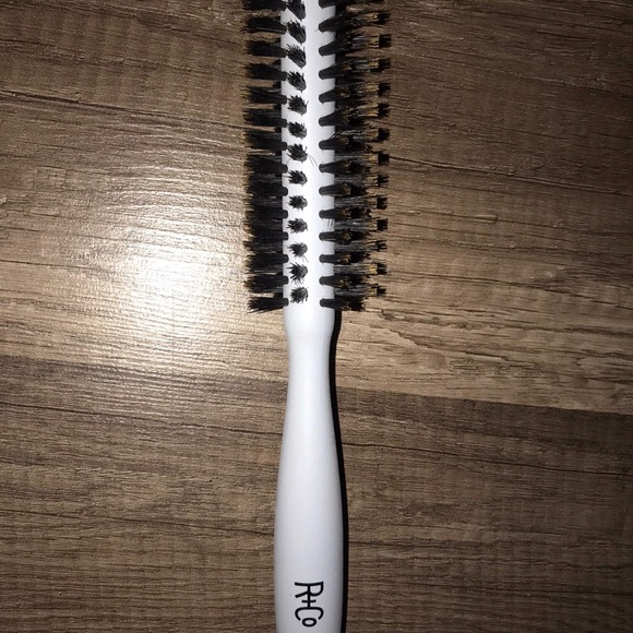 R&Co Other - R+Co Round Brush 1 (1.5 inch)